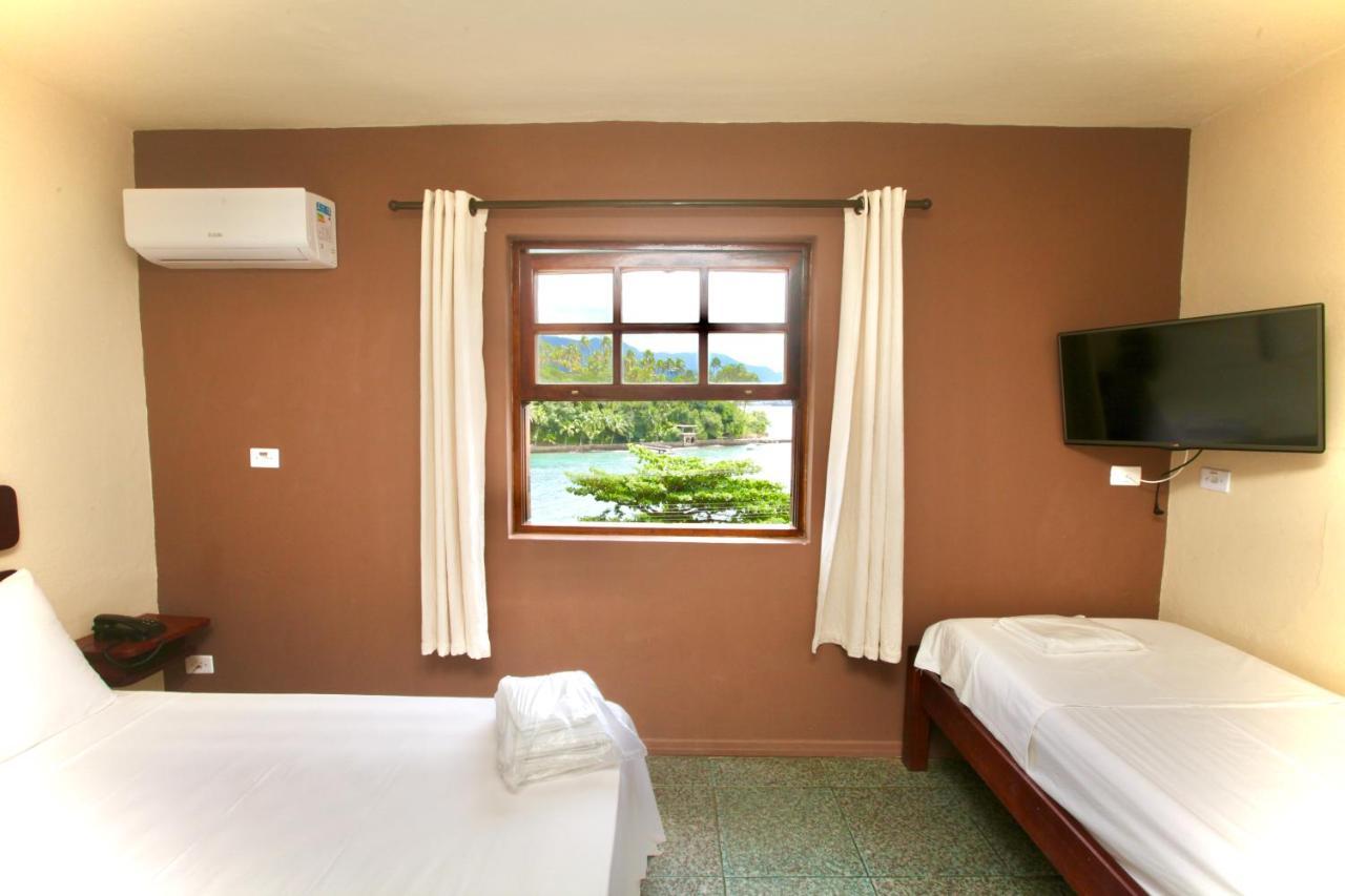 Colonial Hotel 4*