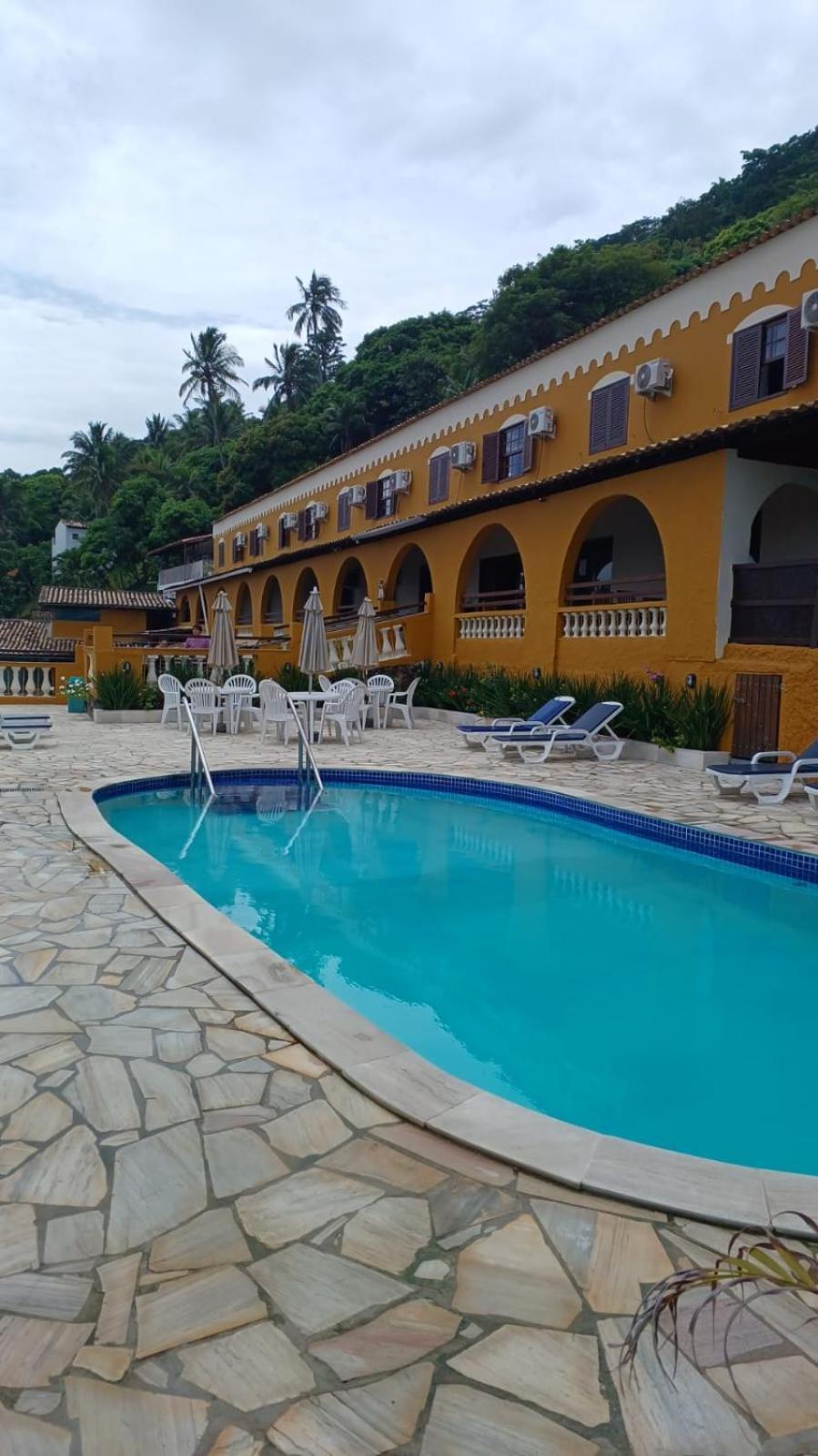 Colonial Hotel